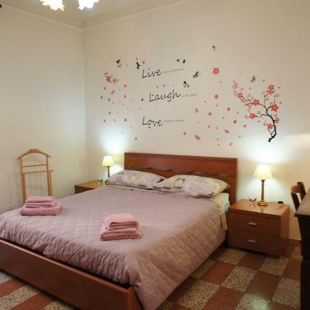 Angoletto Di Trastevere 로마 외부 사진